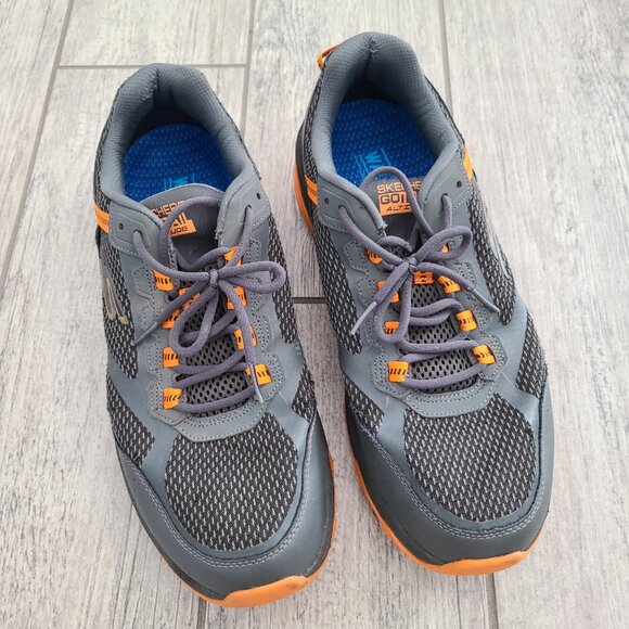 Skechers Men’s GoTrail Water-Repellent Trail Sneakers Gray/Orange Size 10.5 - Picture 4 of 13